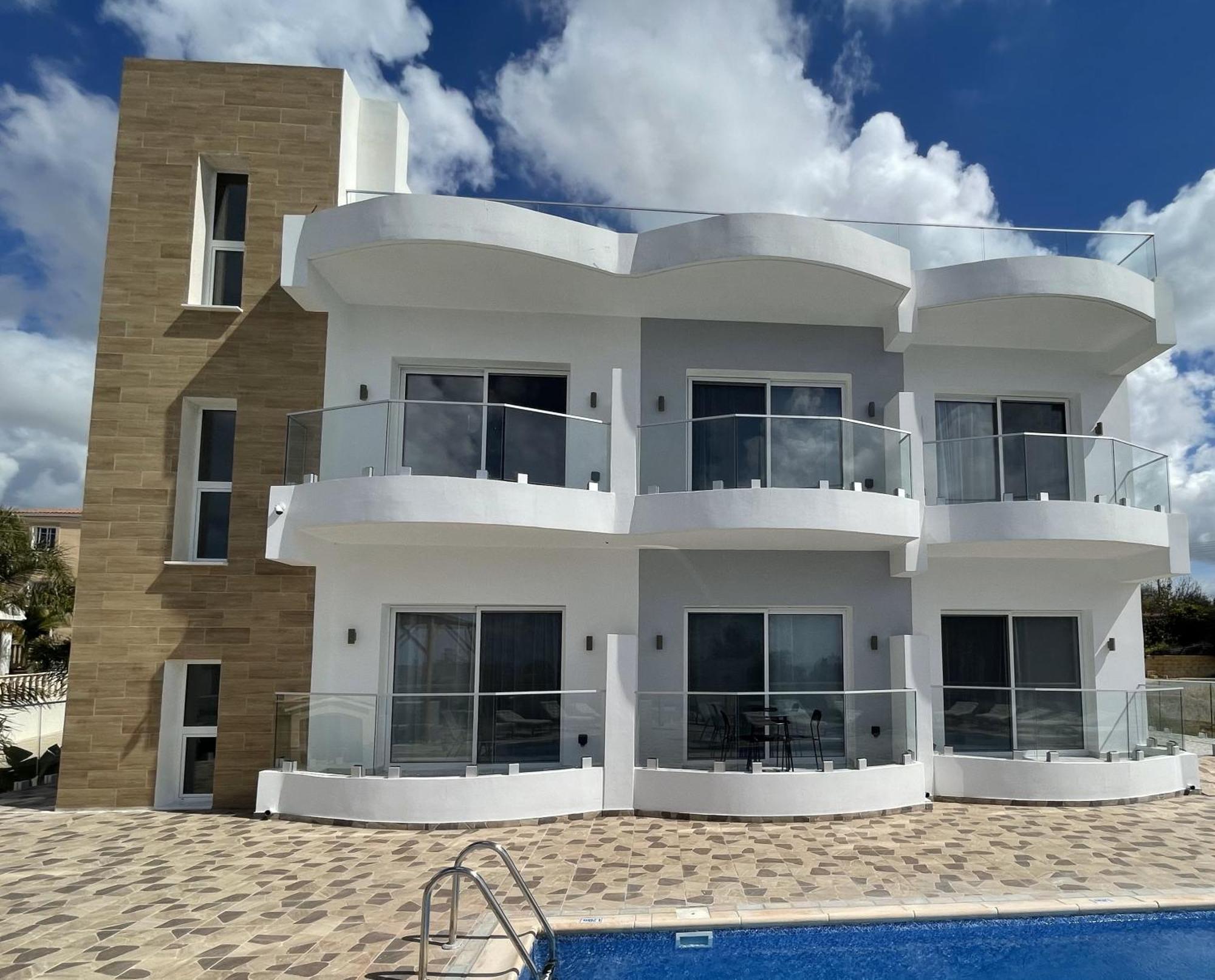 Arf Apartments - With Jacuzzi At The Complex Emba Exterior foto
