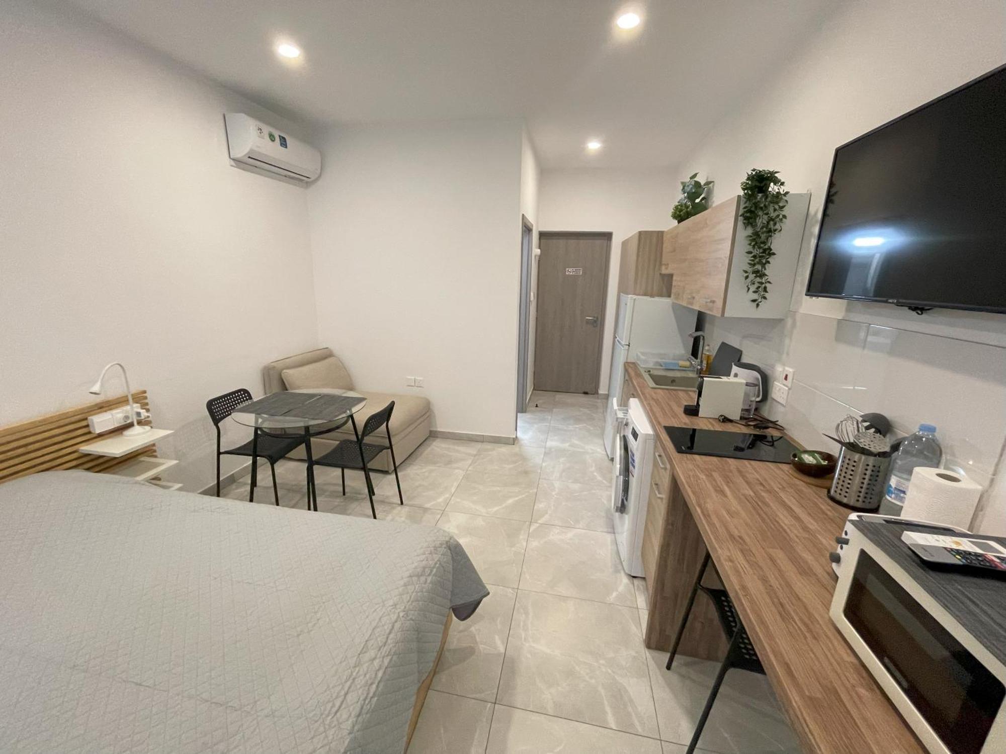 Arf Apartments - With Jacuzzi At The Complex Emba Exterior foto